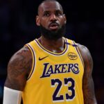 https___hypebeast.com_image_2024_11_14_lebron-james-hints-nba-retirement-timeline-one-two-years-left-news-000