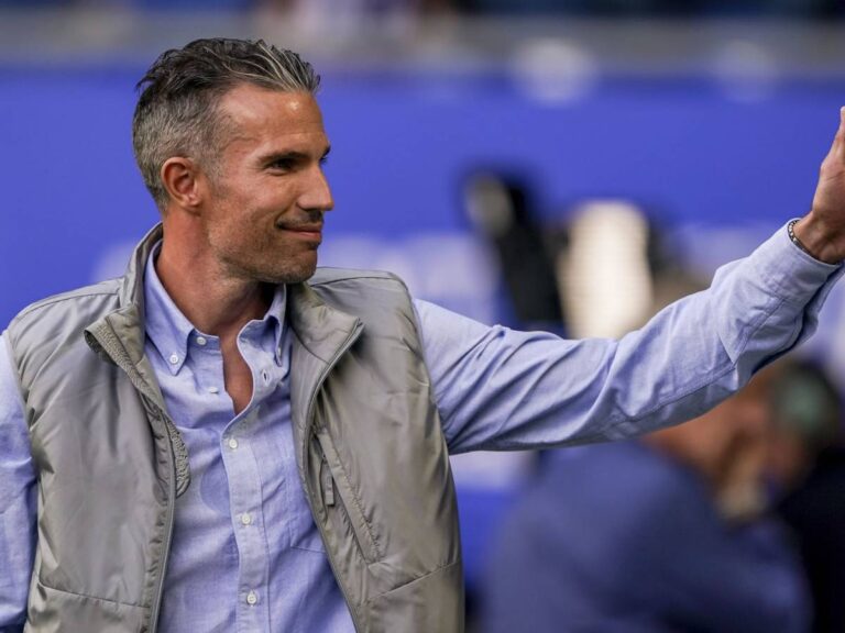 robin-van-persie-2425